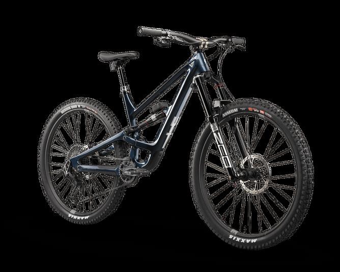 YT Industries выпускает новую модель велосипеда — Capra Uncaged 12