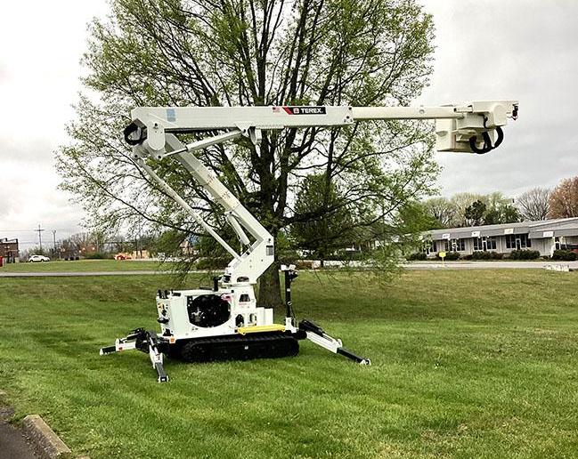 Компания Terex Utilities в партнерстве с компанией S.D.P.</p>
<p>Manufacturing Inc. выпустила гусеничный транспортер TL45