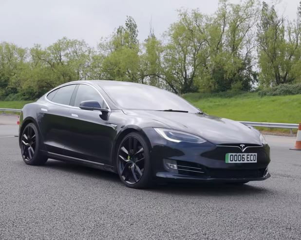 Насколько деградировали двигатели и батарея Tesla после 694 тыс.</p>
<p>км пробега? Стали известны результаты теста