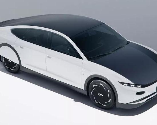 Tesla завидует, 1000 км между зарядками.</p>
<p>Электромобиль Lightyear 0 готов к производству